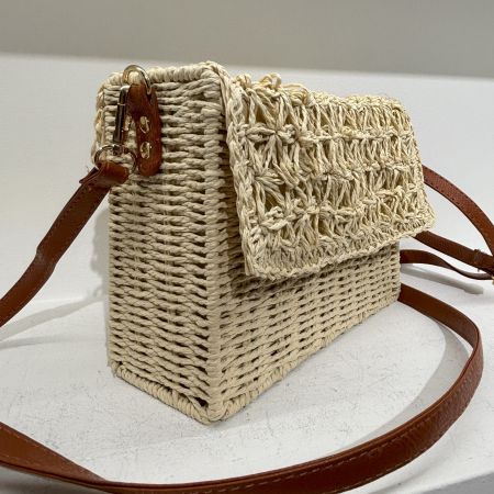 Bucket bag with leather handle for women
