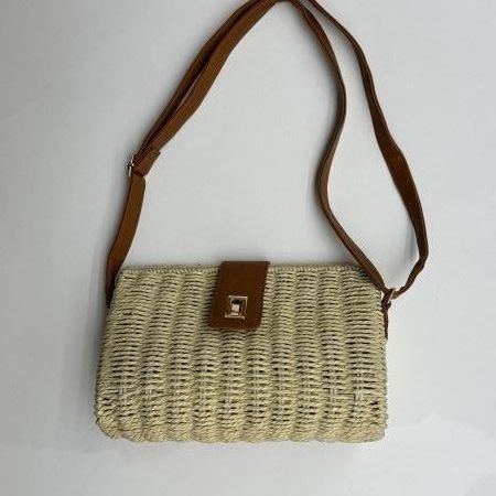 Straw bag for women