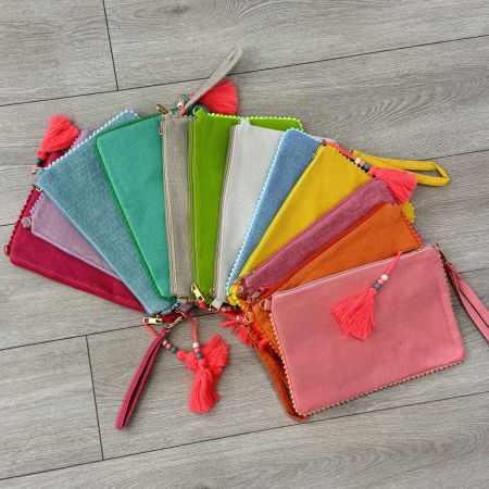 Pochette personalizzabili in pelle da donna 