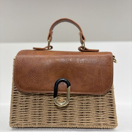Woven straw bag for women