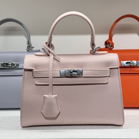 Borsa in ecopelle modello Balenciaga 