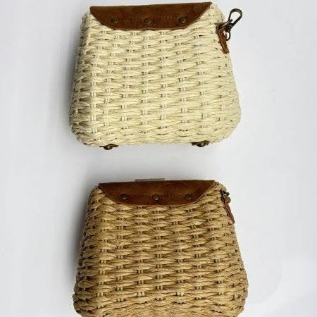 Rectangular-shaped bag with rigid handle for women