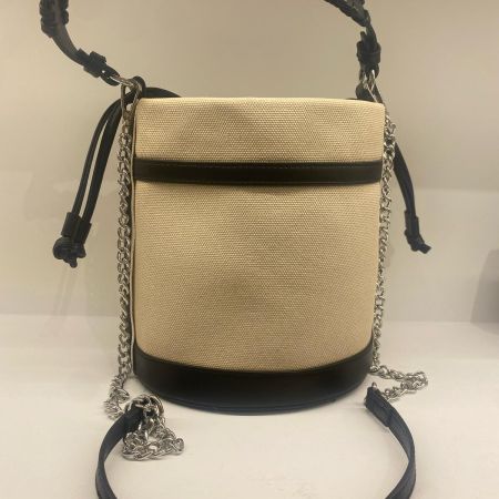 Borsa in ecopelle modello bottega veneta 